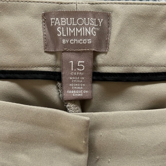 Fabulously Slimming Capri Pants-Size Chico’s 1.5 (10) - Picture 3 of 4